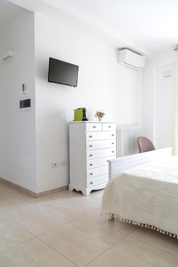Casa Clementina Rooms Vista Mare Porto Cesareo Extérieur photo